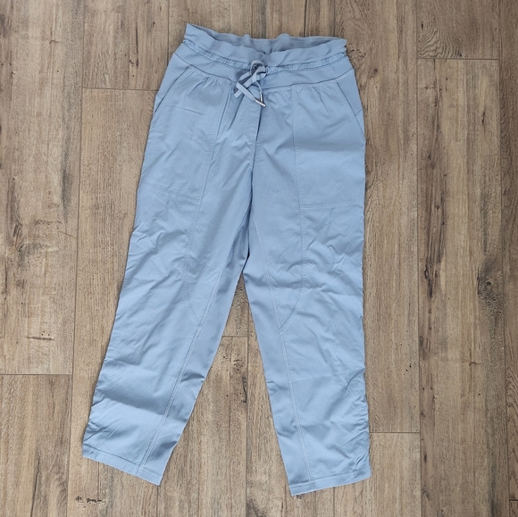 Dance Studio Crop - Picture 2 of 8